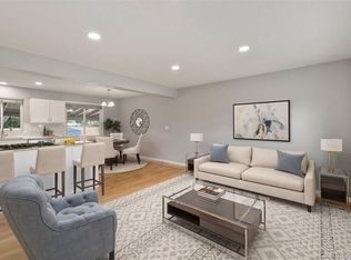 2901 W Saratoga Ave, Englewood, CO 80110