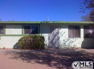 15162 Luna Rd, Victorville, CA 92392