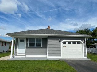63 Scarborough Pl, Toms River, NJ 08757