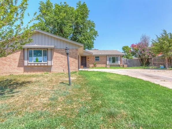 10721 E 27th St, Tulsa, OK 74129