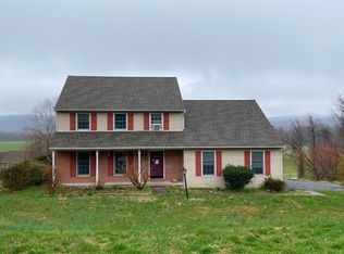 4950 Brown Ln, Hellam, PA 17406