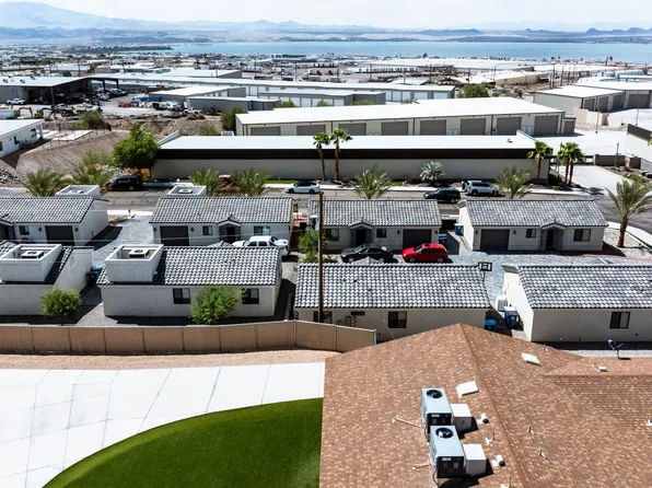 2095 Runabout Dr, Lake Havasu City, AZ 86403