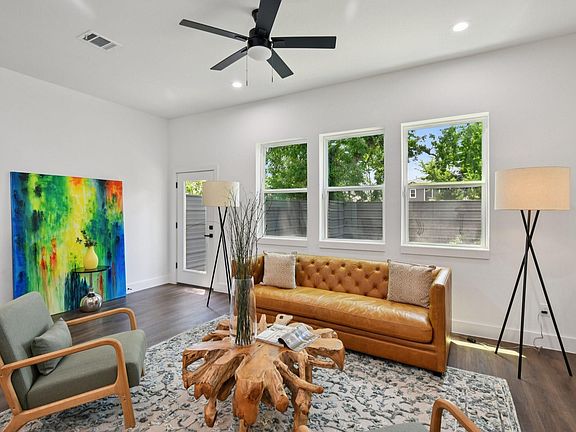 2nd image of 6806 Madrid St