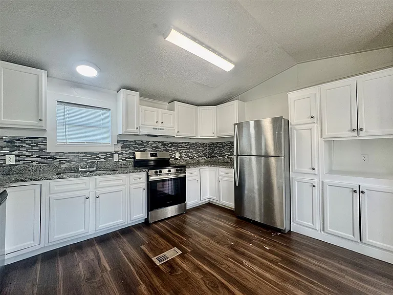 1007 Spooner St #1007 — Photo 3