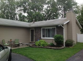 717 Evergreen Ct, Romeoville, IL 60446