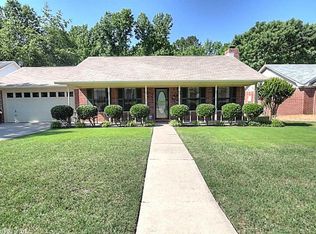 14401 Ridgewood Dr, Little Rock, AR 72211