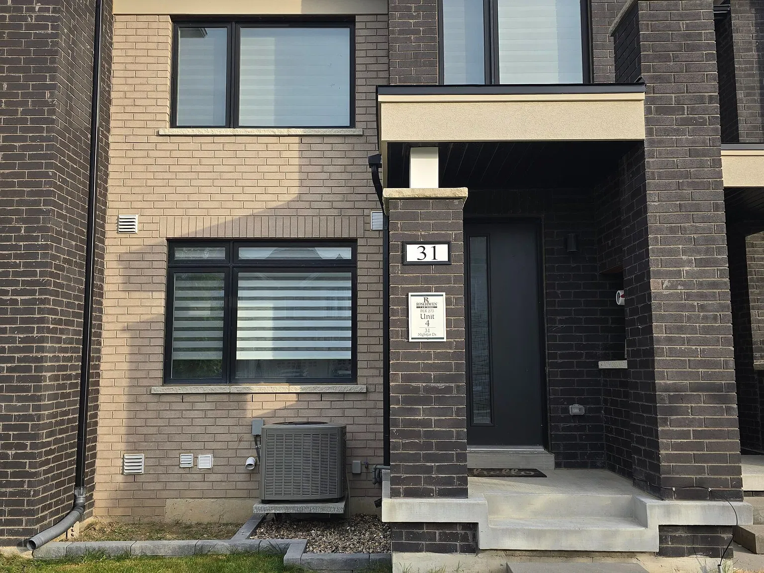 4 bed, $3,300 — Photo 1