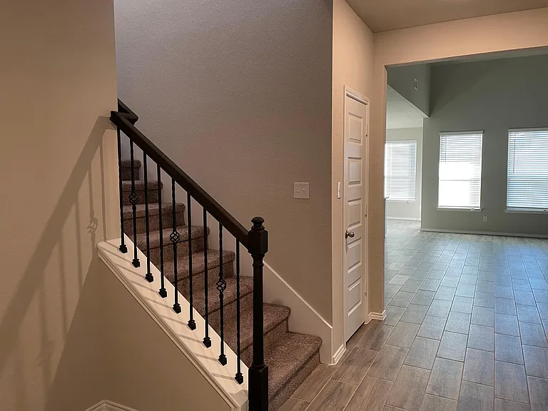 10032 Adams Ln — Photo 23