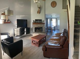 2303 Davis St, Taylor, TX 76574