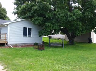 59 Plum St, Tipton, IA 52772