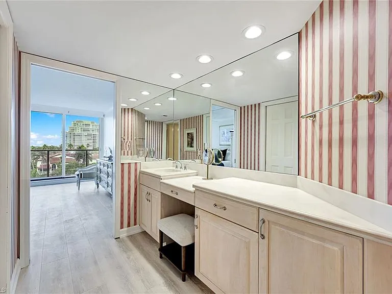 4901 Gulf Shore Blvd N #604 — Photo 9