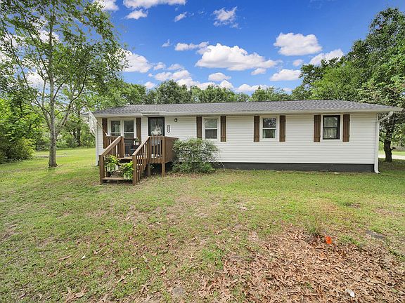 3rd image of 1119 Scott Rd