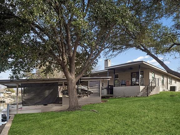 3rd image of 119 Robin Roads