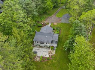 154 N Lake Rd, Brackney, PA 18812