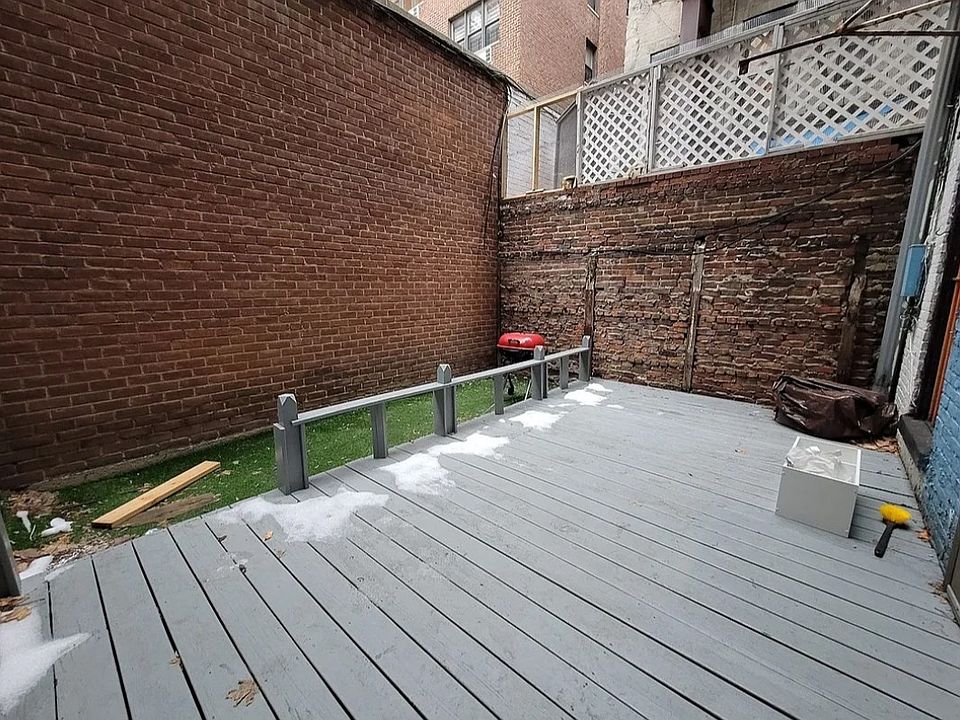 1st image of 449 E 78th St #1Z