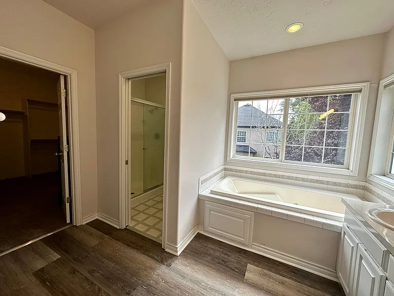 483 Yellowstone Dr S — Photo 14
