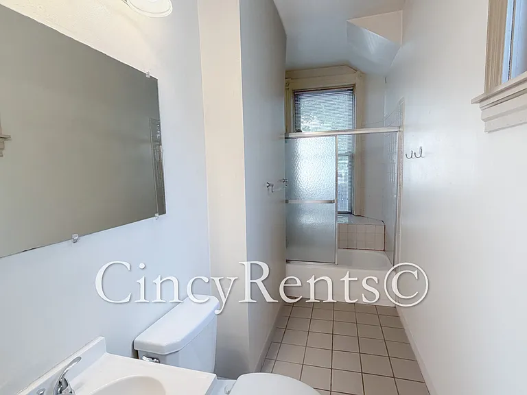 1339 Meier Ave #1 — Photo 10