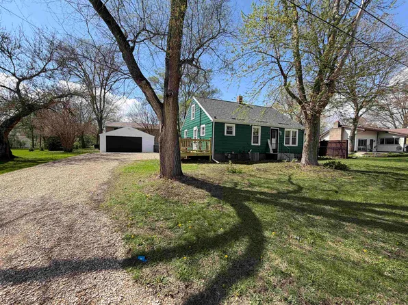 216 S Washington St, Byron, IL 61010