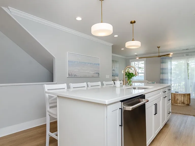 1210 Mackerel Ln #2 — Photo 11