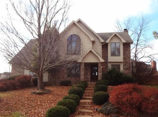 1727 S Chapel Dr, Springfield, MO 65809