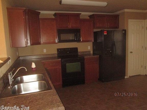 3rd image of 1212 Anemone Dr