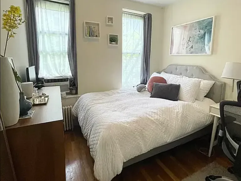 171 Thompson St #12 — Photo 2
