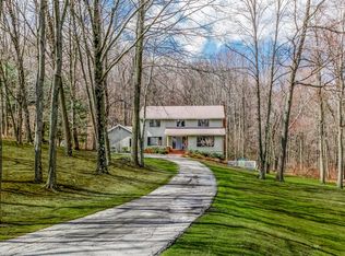 4 Wayne Valley Rd, Armonk, NY 10504