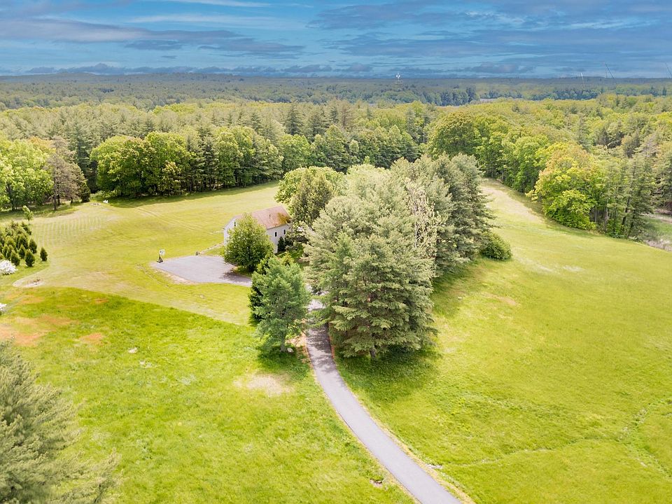 37 Newfields Road, Exeter, NH 03833 Zillow