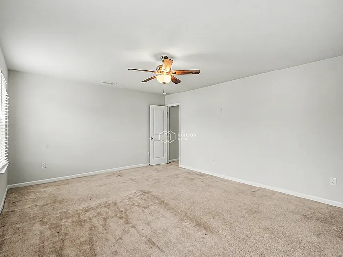 808 Royal Red Ct — Photo 20