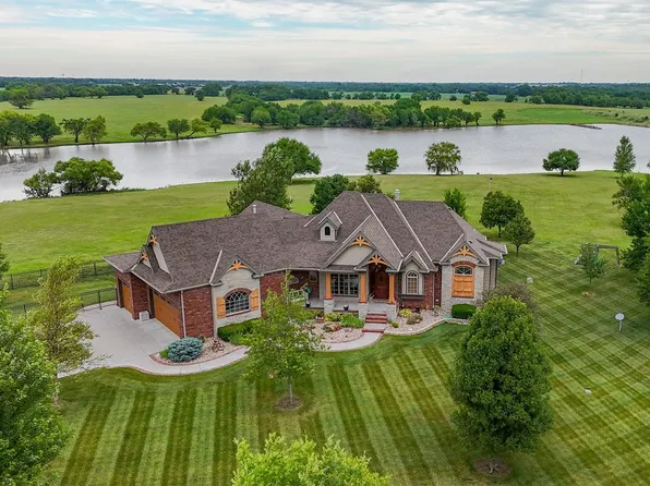 16660 SW 210th St, Rose Hill, KS 67133