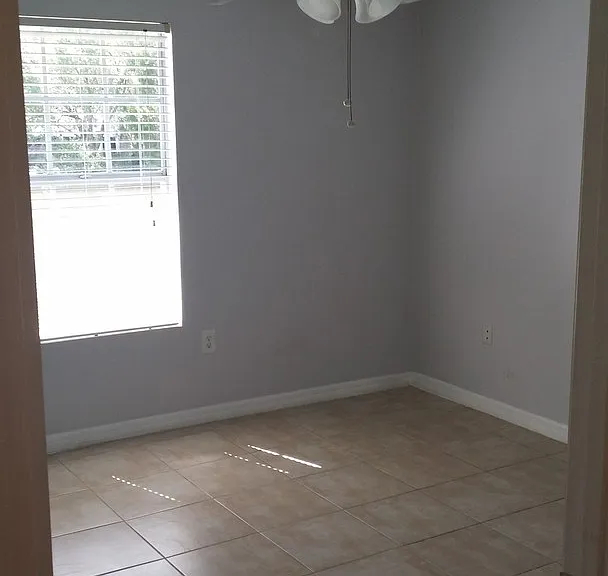 209 Lake Brook Cir #205 — Photo 6