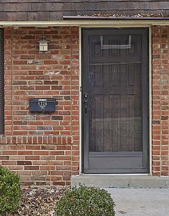 2nd image of 4226 Eiffel Dr
