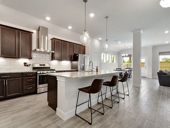 4th image of 12710 Ozona Ranch