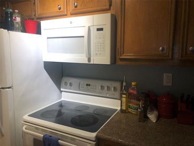 215 Post Office St APT 1003, Galveston, TX, 77550