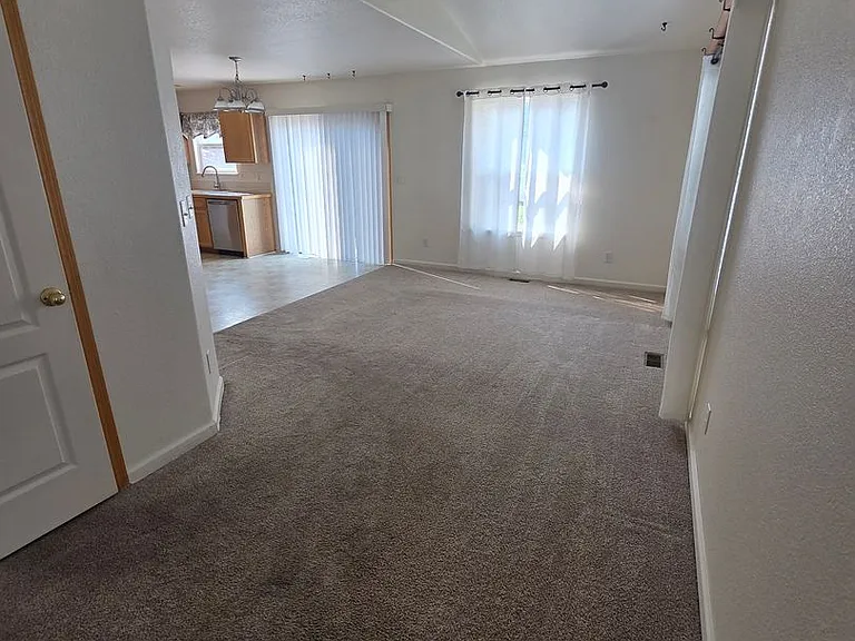 3225 Barbera St — Photo 7