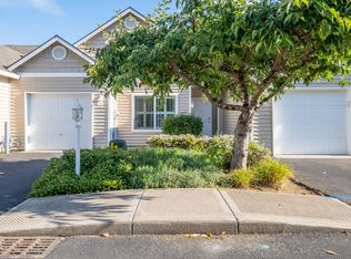 505 NE 71st St APT F, Newport, OR 97365