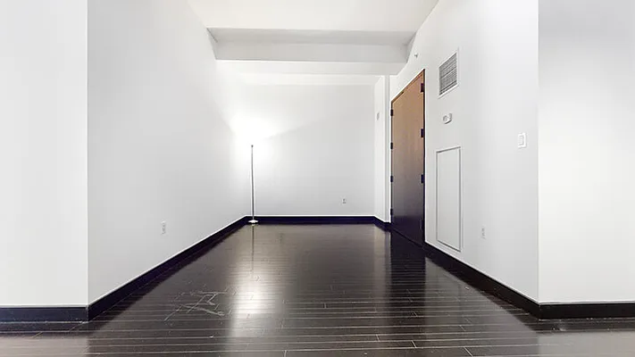 Rented by Bizzarro Agency | media 19