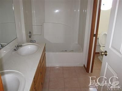 5th image of 2913 NW 9th St