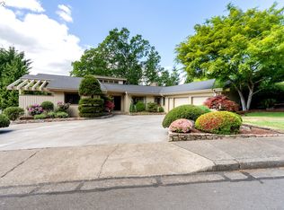 3930 N Shasta Loop, Eugene, OR 97405