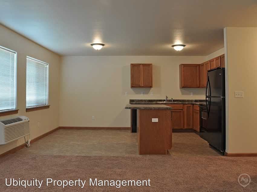 2nd image of 3823 Crossing St SW APT C