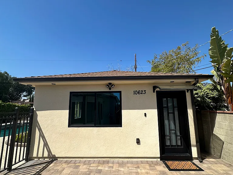 10623 Pawnee St — Photo 1