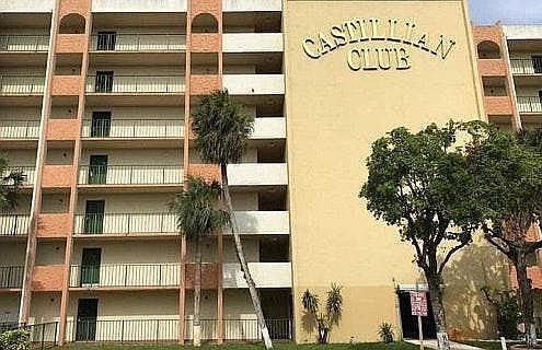 2nd image of 9455 W Flagler St APT C609