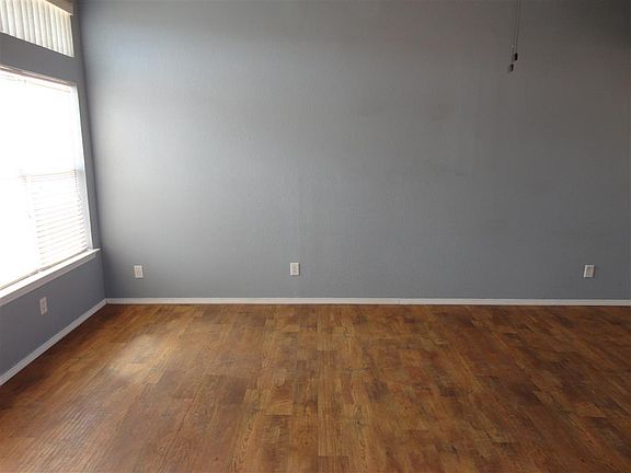 4th image of 4025 Tierra Vianey Dr