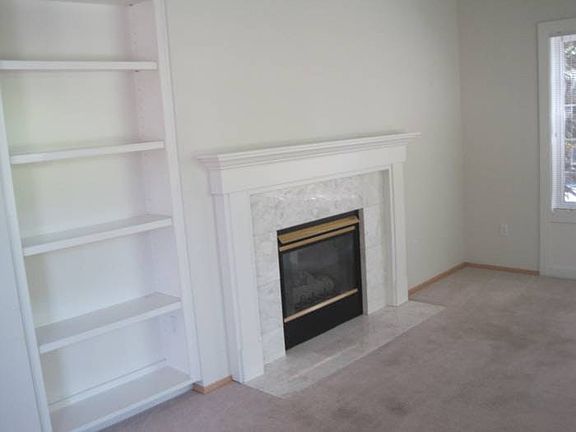 3rd image of 10002 126th Ave NE