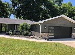 615 E Wildwood Dr, Warsaw, IN