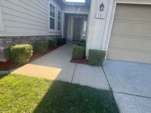 2nd image of 721 Bluestone Cir