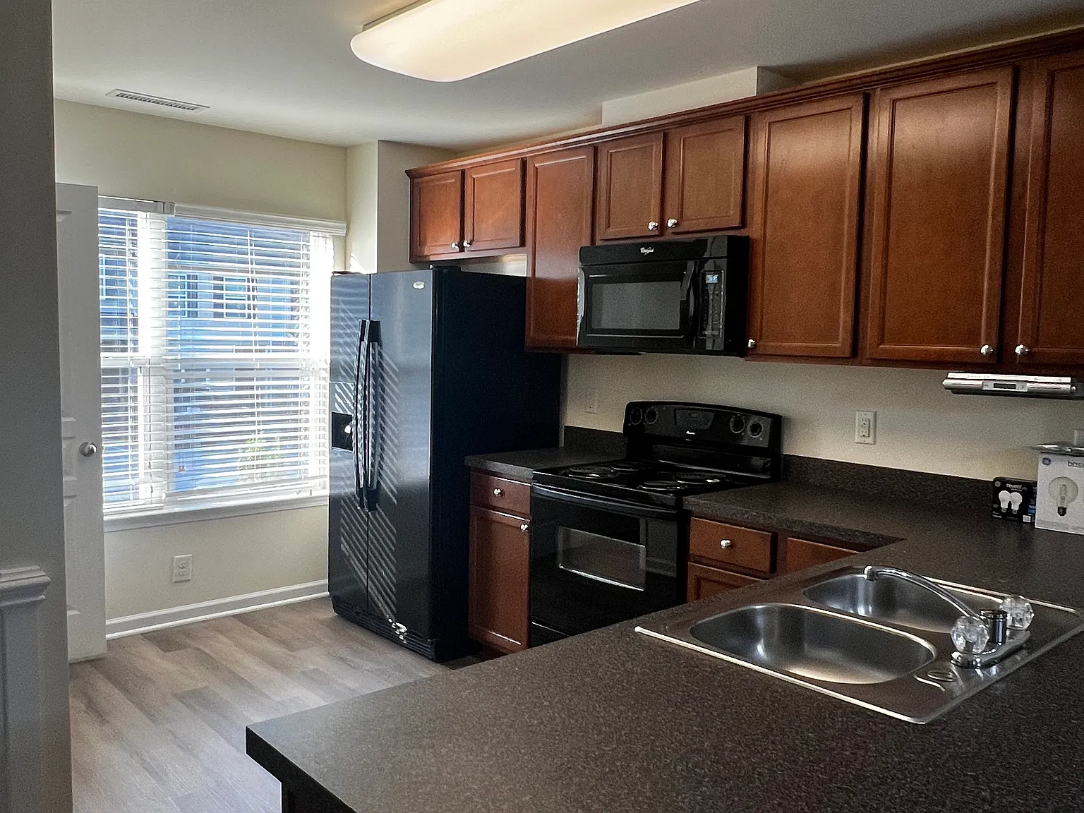 8526 Quarton Dr — Photo 2
