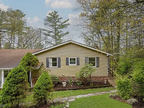 106-B Hemlock Hill #2, Montague Twp., NJ 07827