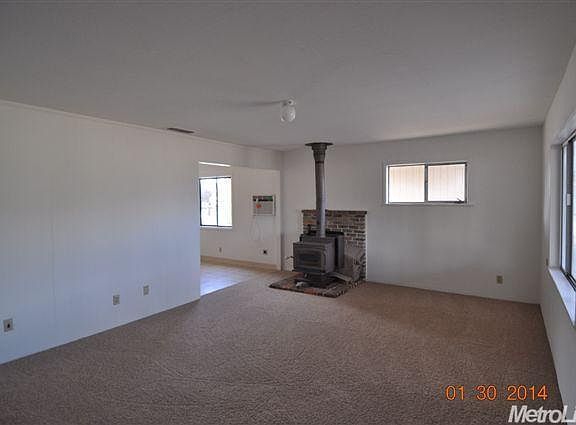 5th image of 17407 Harper Ln