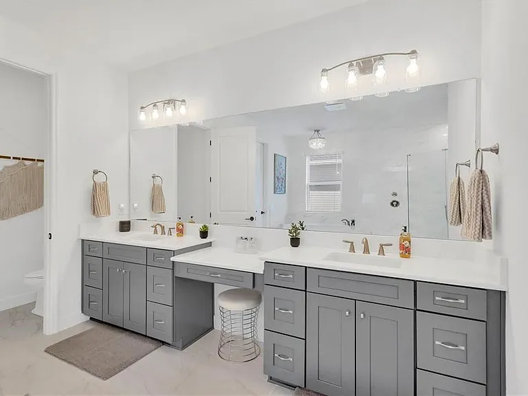 7213 Talamore Dr — Photo 16